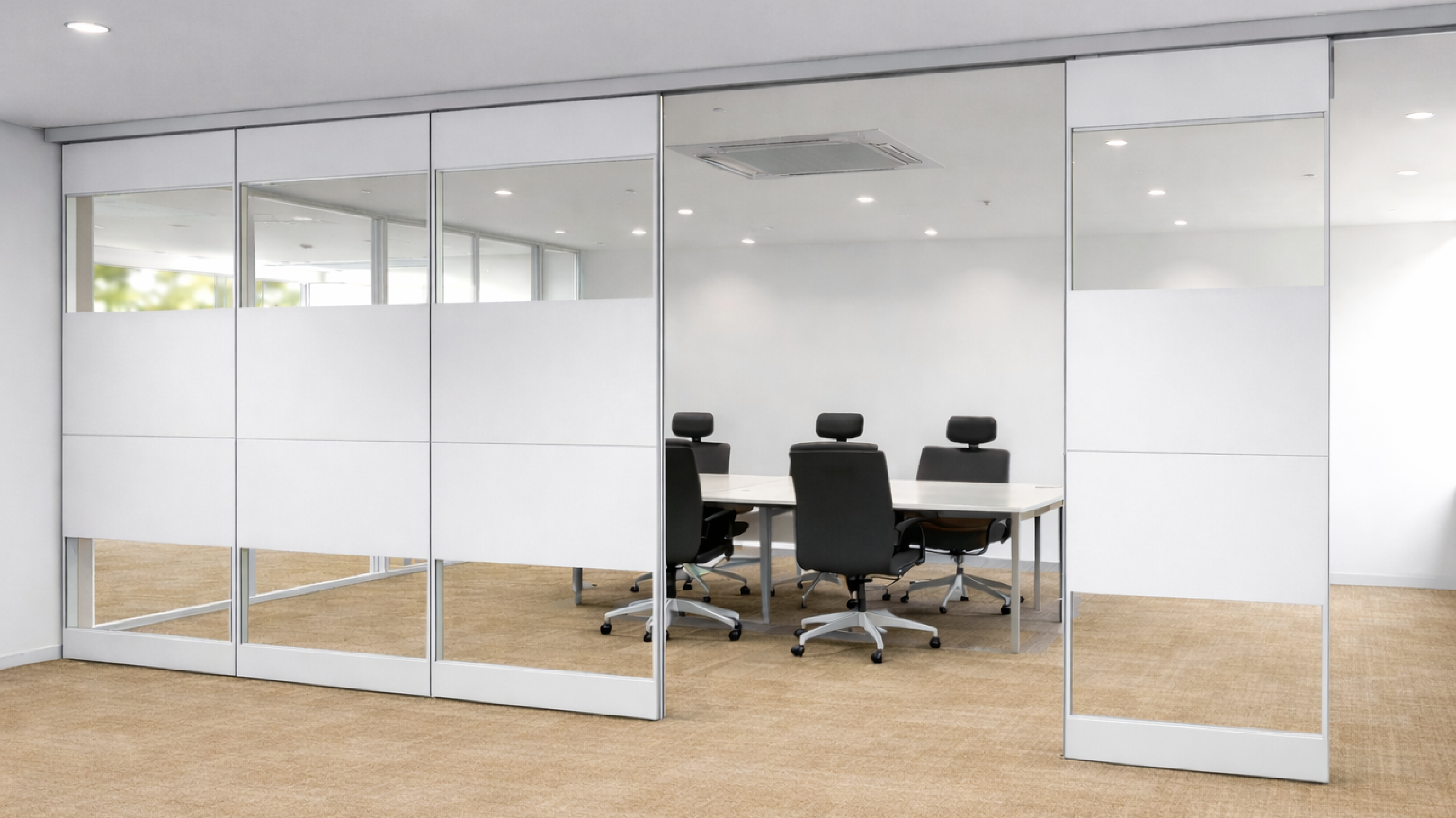 スライディングウォール